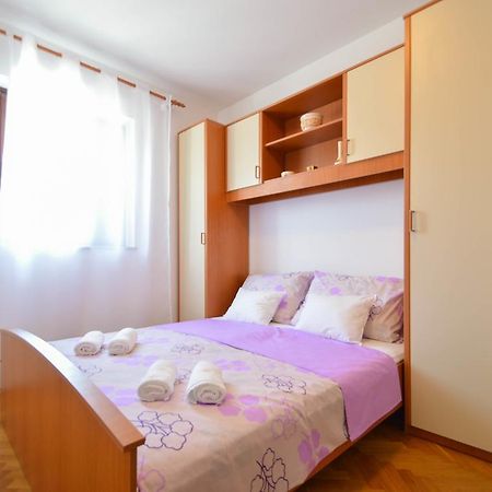 Apartment Natasa Novi Vinodolski Δωμάτιο φωτογραφία